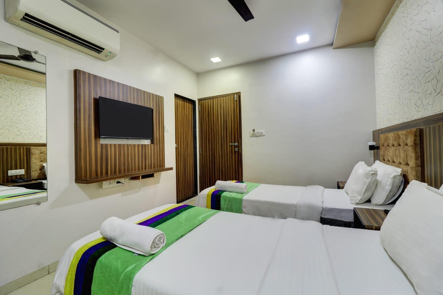 Hotel Blue Terminal Bombay Extérieur photo