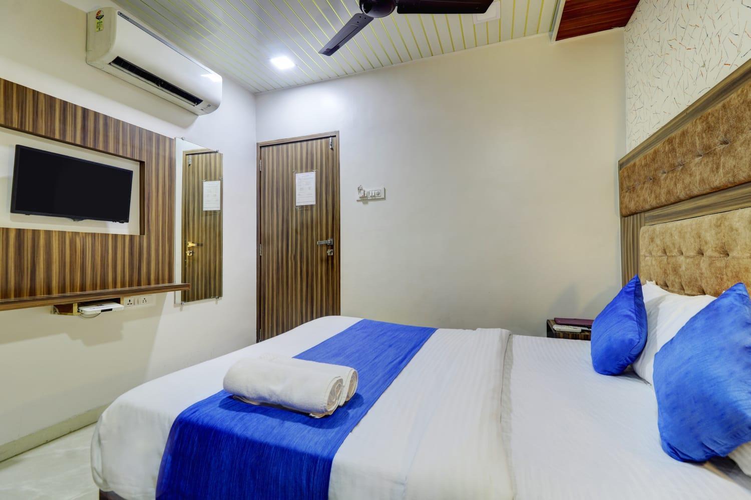 Hotel Blue Terminal Bombay Extérieur photo