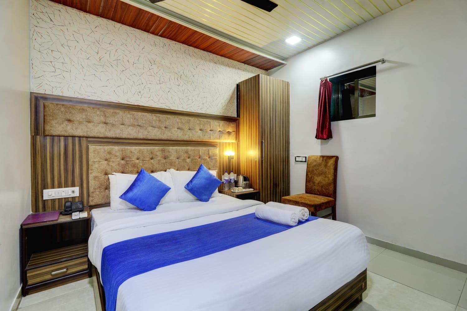 Hotel Blue Terminal Bombay Extérieur photo